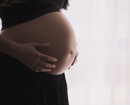 Hypopressive exercises in the postpartum in Benalmádena